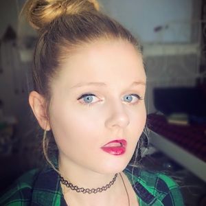 Meet your Posher, Lindsey